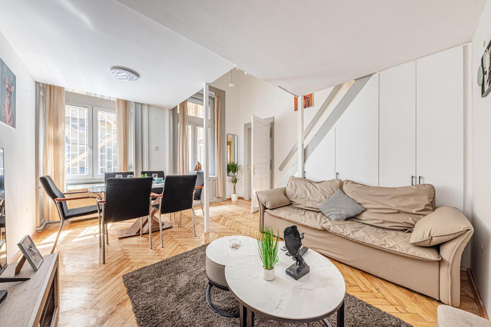 Westend Loft Chic 2br W Ac By Nyugati & M3 Metro Apartament *