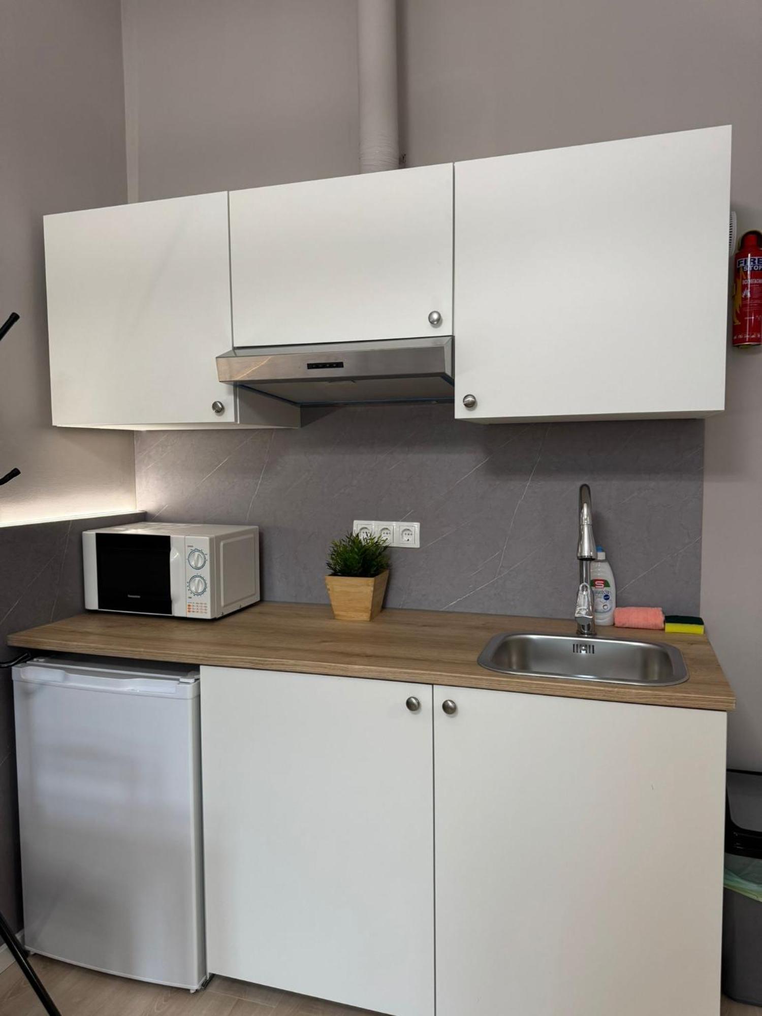 Diamond Apartments Near Gozsdu Udvar Apartment