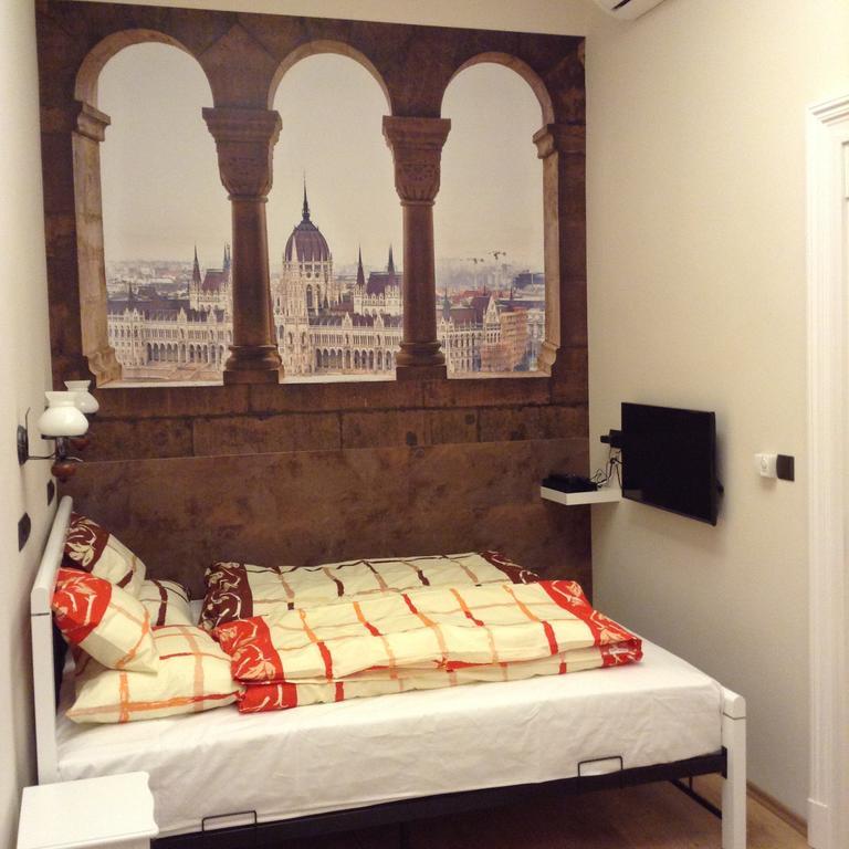 In Ii. Appartement Boedapest