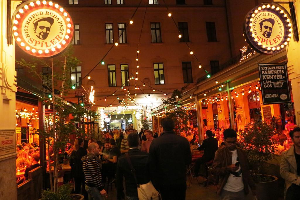 Lägenhet Kiado Com Nyugati Budapest