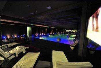Gardens & Wellness Lägenhetshotell 4*