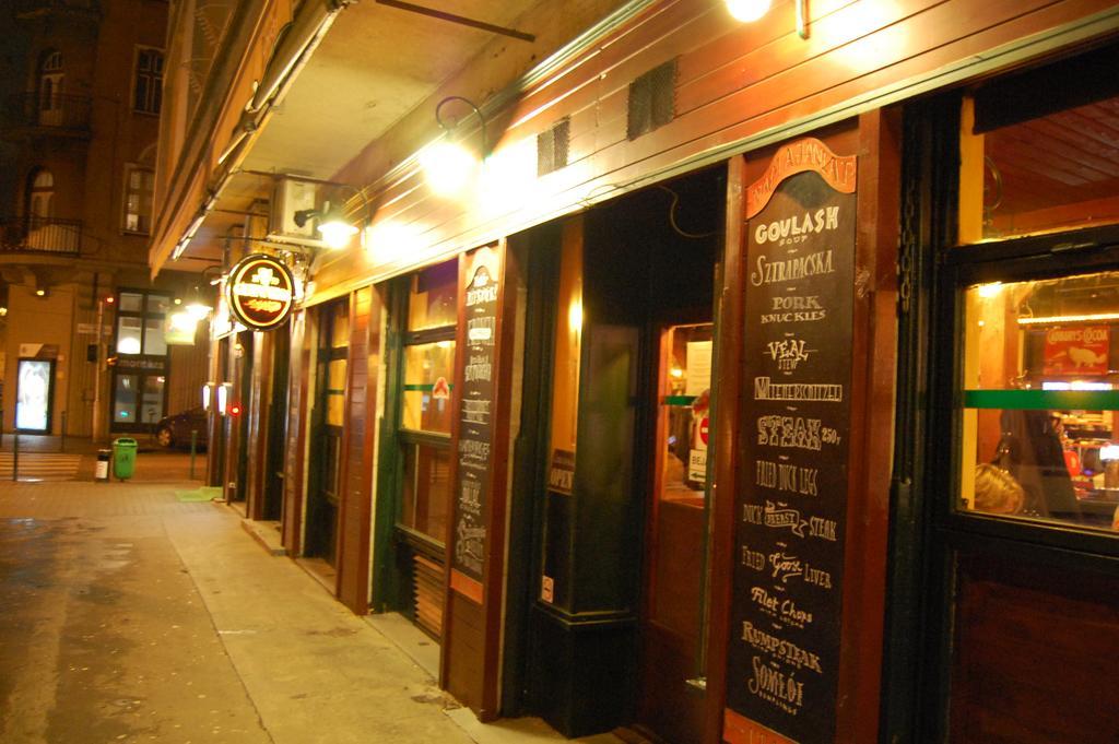 Downtown With Balcony & Optional Garage & Restaurant In The Building