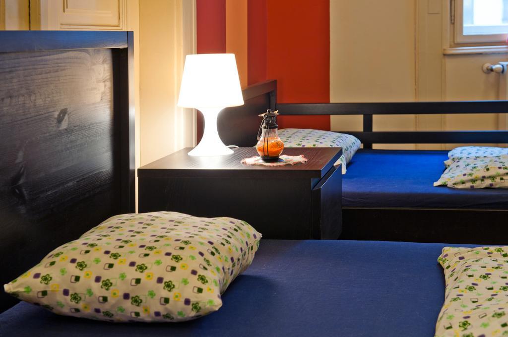 Hostel Animation