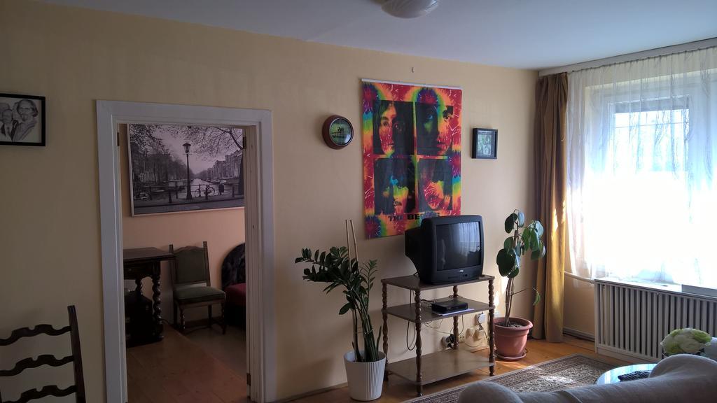 Ors Vezer Beatle Apartment Budapest