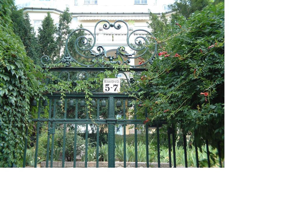 Bakator House Gellert Hill Apartament *