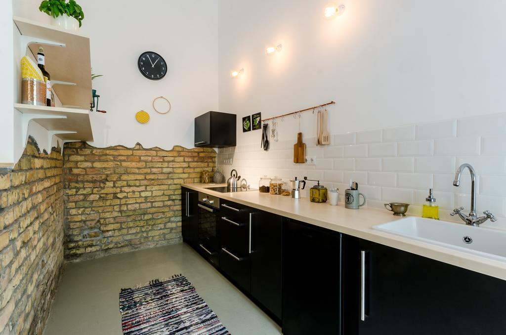 Peppers - Downtown Apartment *