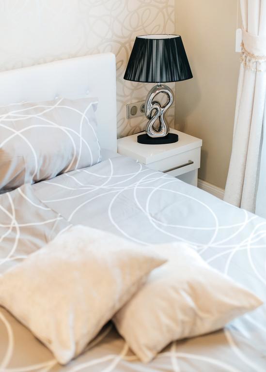 Parliment Luxury Apartman *