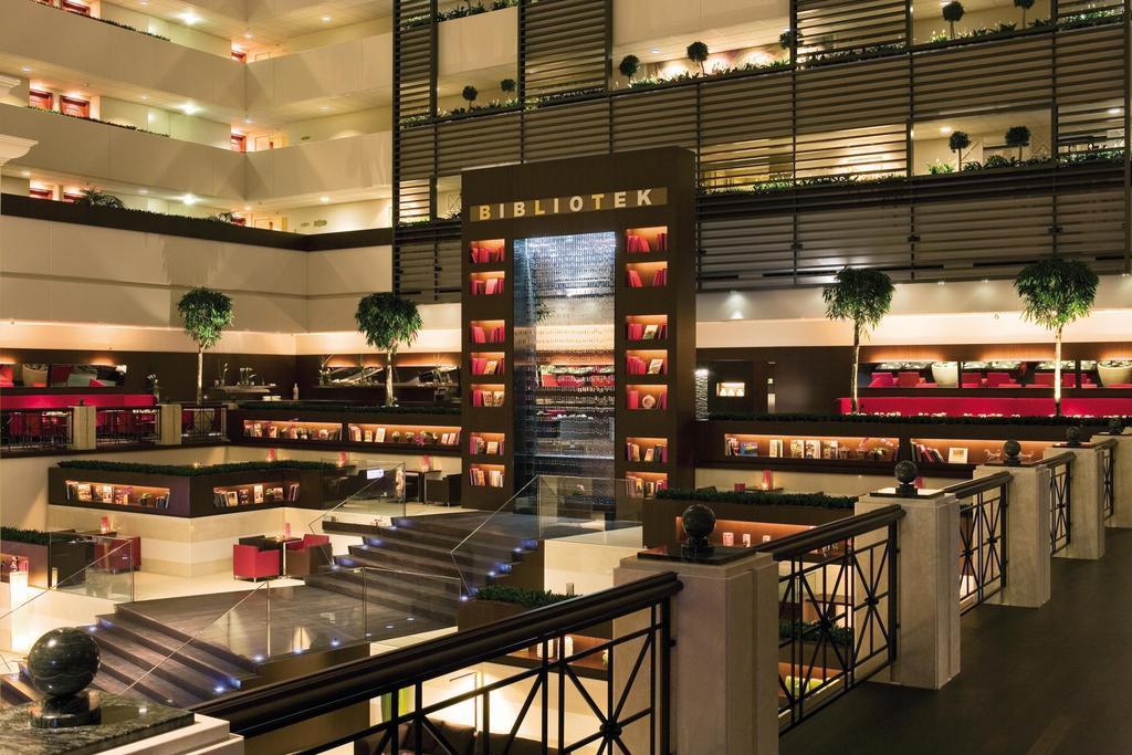Szálloda Sofitel Chain Bridge 5*