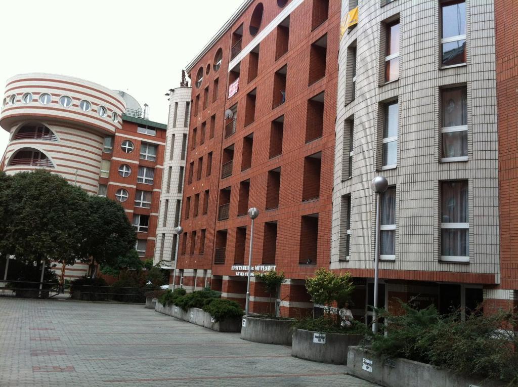Orczy Apartman Appartamento Budapest