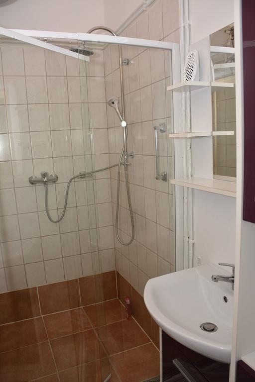 Erika Apartament *