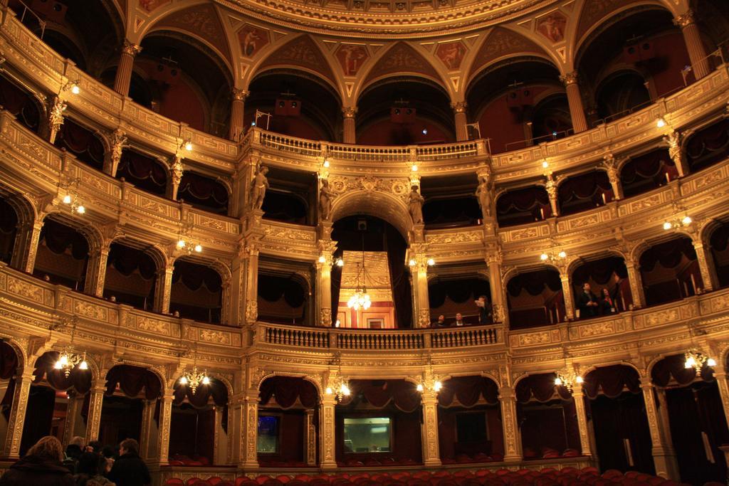 Apartment Little Americas Opera Budapest