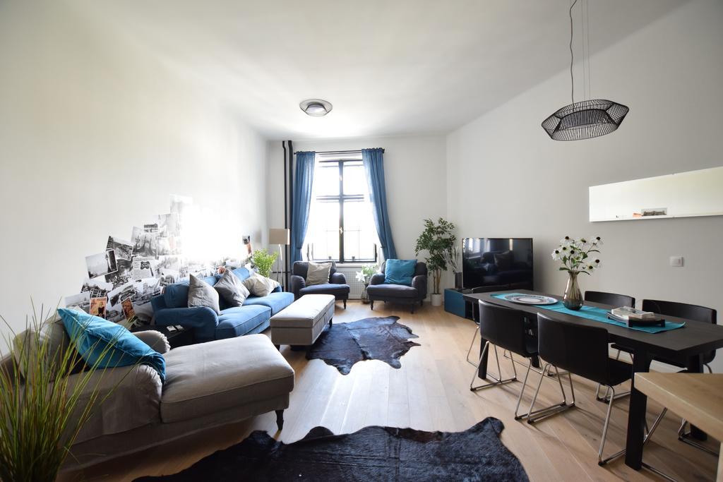Luxury By Hi5 - Bajcsy * Budapest