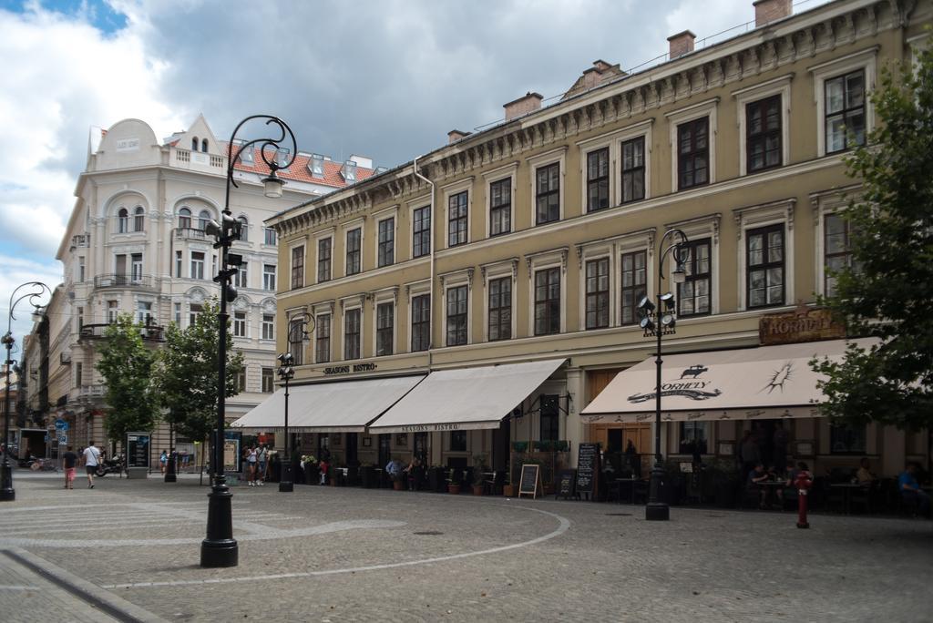 Inviting Flat In The Heart Of Town Appartement