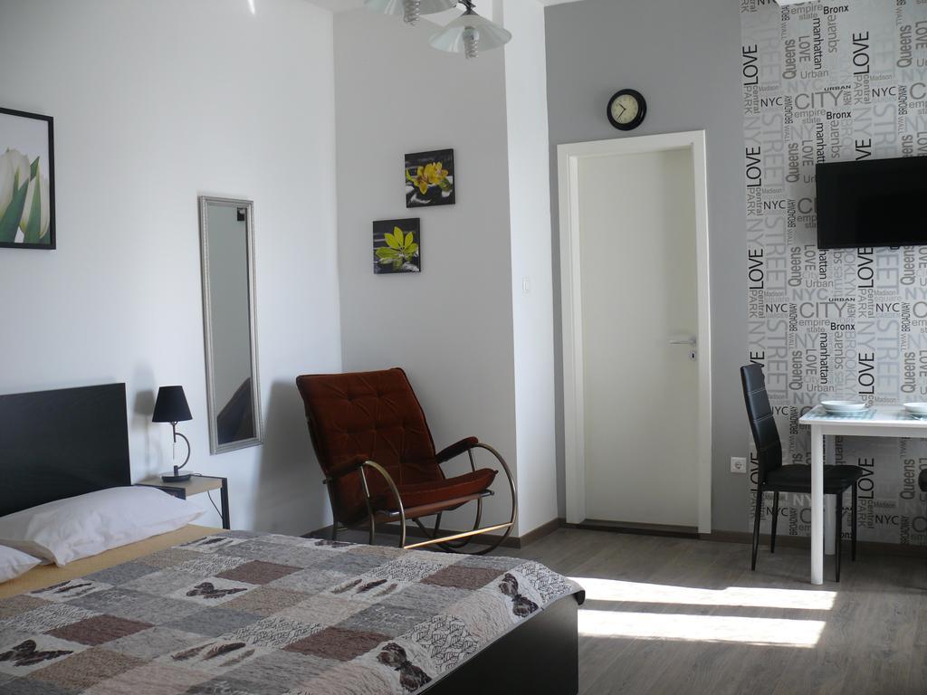 Diamond Astoria Budapest