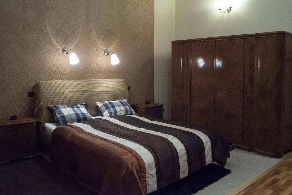 Inviting Flat In The Heart Of Town Appartement Budapest