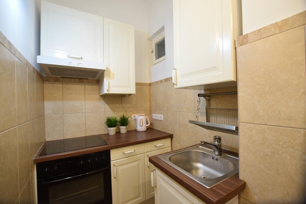 Standard By Hi5 - Muzeum 5 Apartman