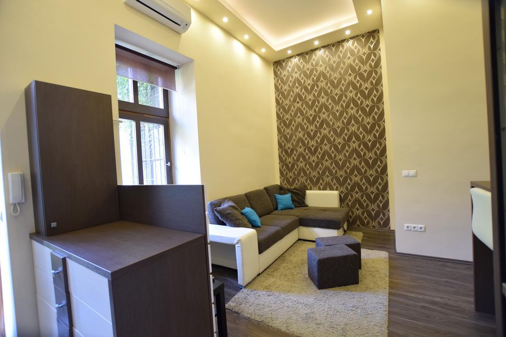 Standard By Hi5 - Fejer Gyorgy St Apartament