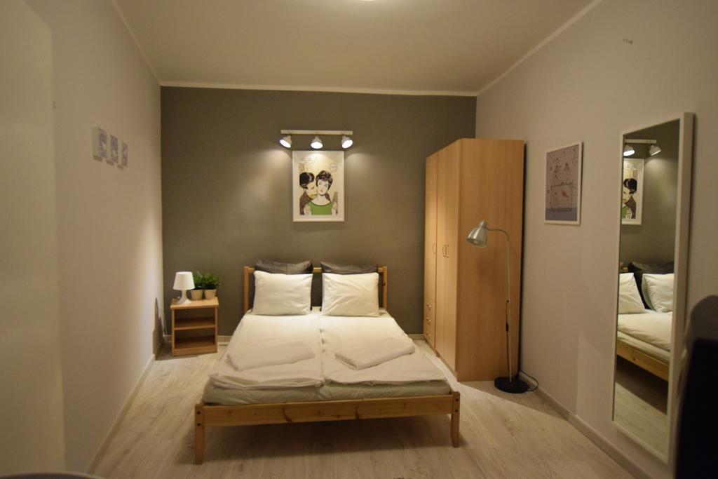 Budget By Hi5 - Október 6 Str 4 Apartamento