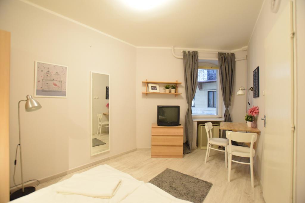 Budget By Hi5 - Október 6 Str 4 Apartamento *
