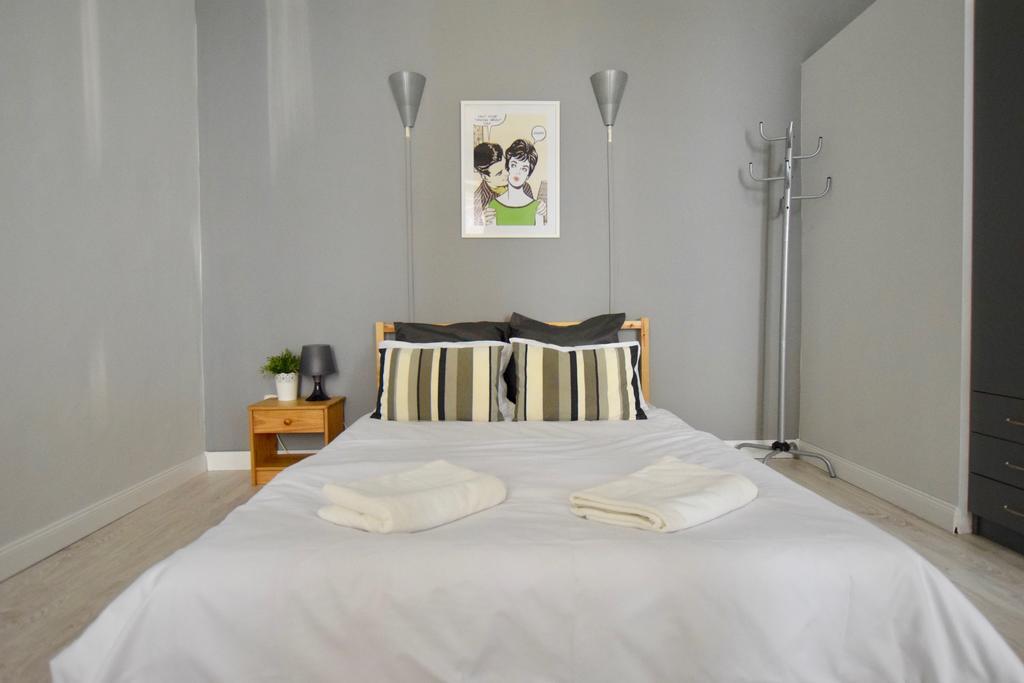 Apartamento Budget By Hi5 - Október 6 Str 4