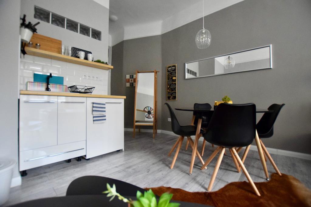 Standard By Hi5 - Fejer Gyorgy St Budapeszt