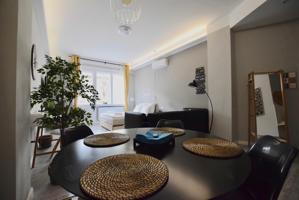 Standard By Hi5 - Fejer Gyorgy St