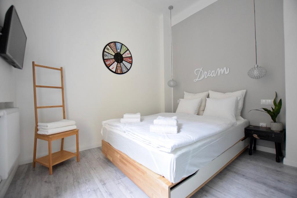 Standard By Hi5 - Fejer Gyorgy St Apartament Budapeszt