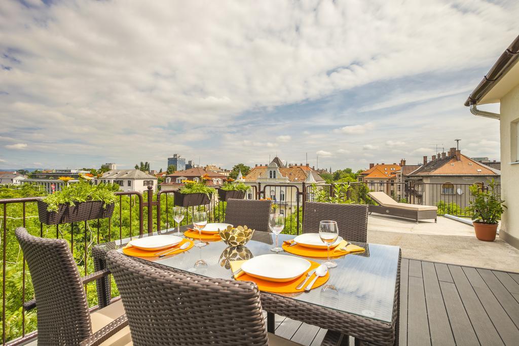 Terrace At Park Budapest