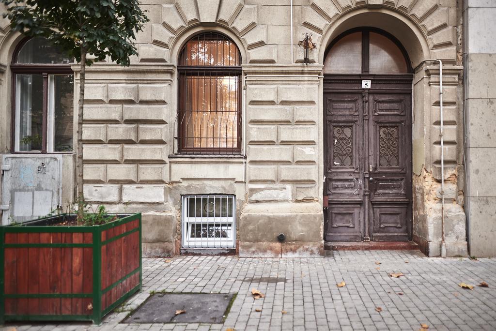 Flat At Lovolde Square Lejlighed