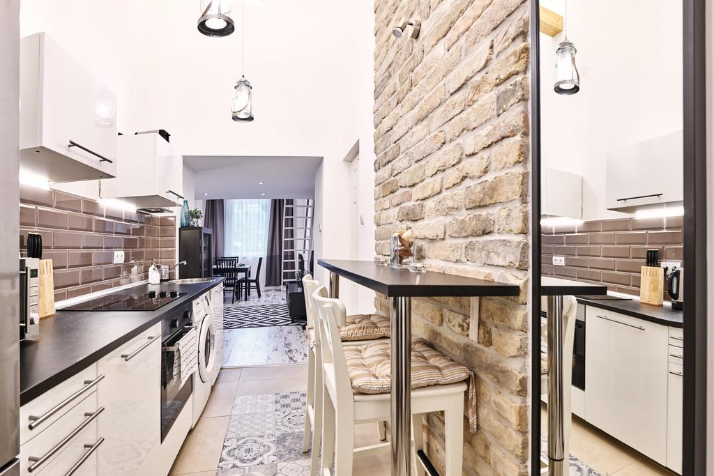 Flat At Lovolde Square Lejlighed