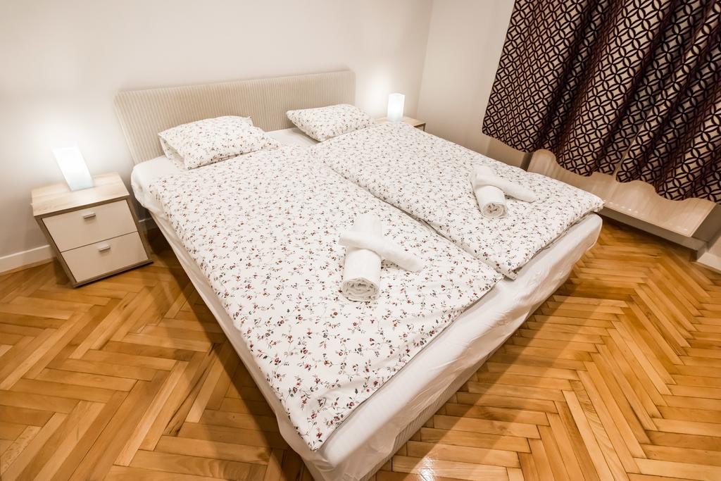 Pozsonyi * Budapest