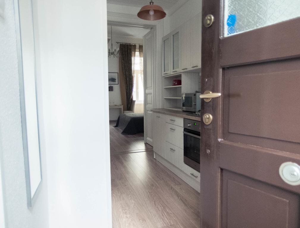 Goldcentral - Stylish - Wine Tasting Access Apartamento