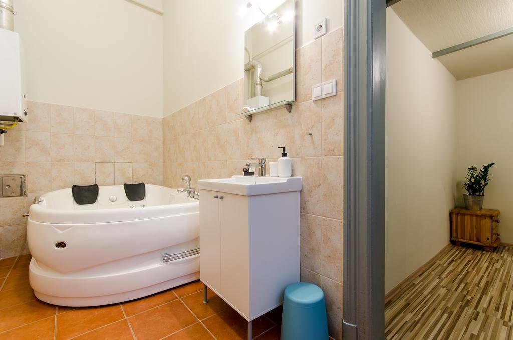 Cumin Apartments *
