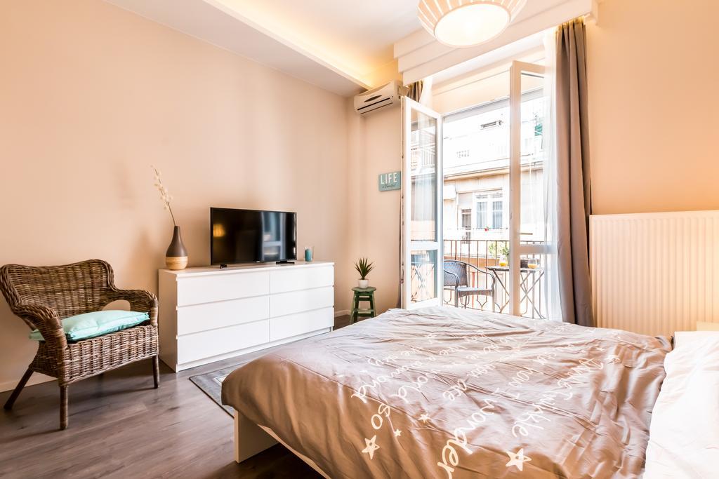 Mile's Budapest