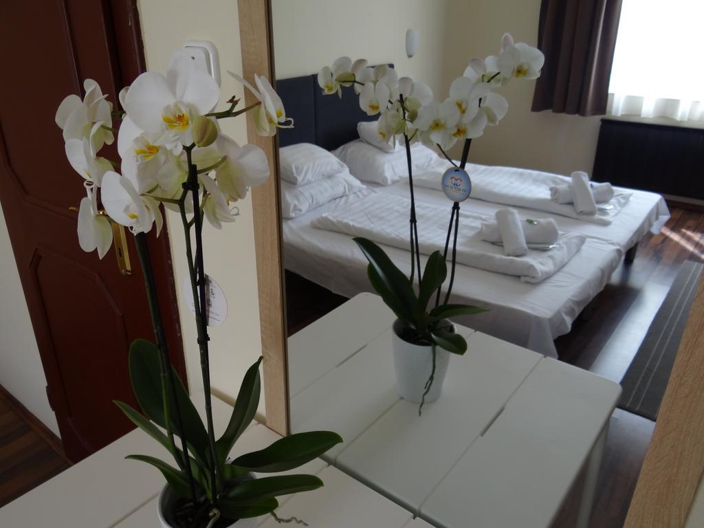 Fortuna And Restaurant Hotel