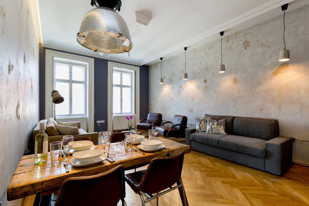 Designer Dream In The Absolute Center