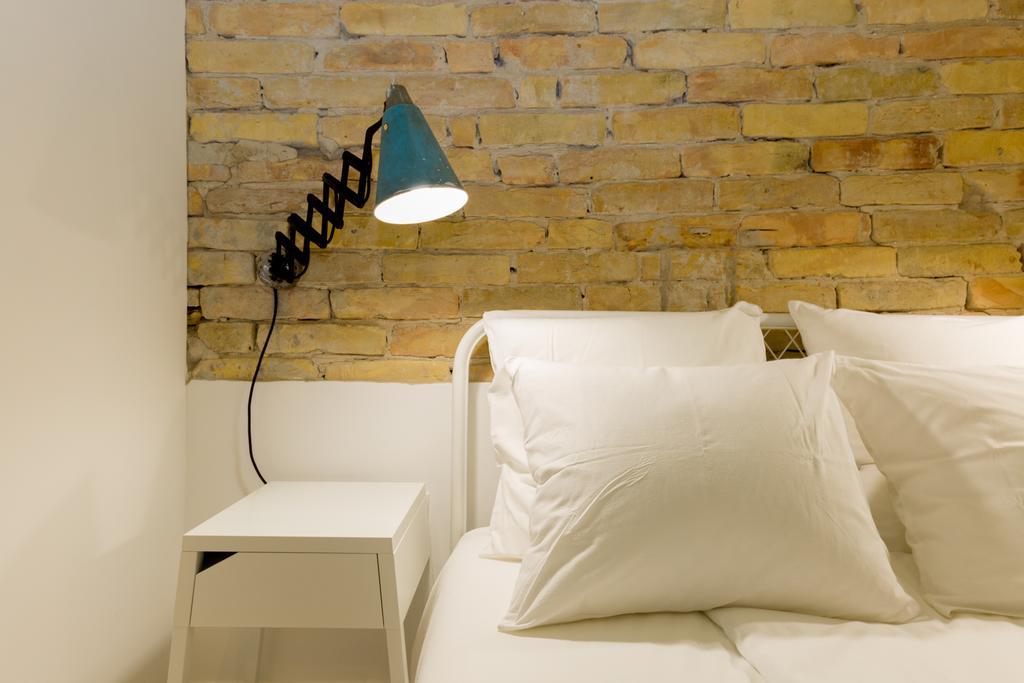 Designer Dream In The Absolute Center