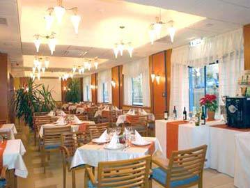 Veritas Hotell