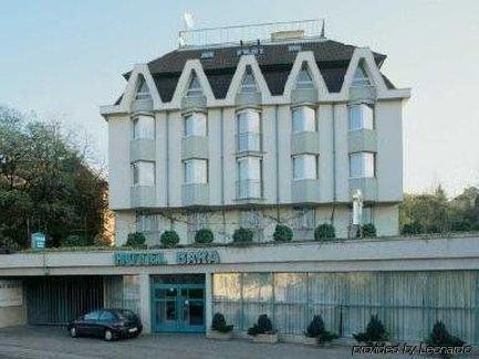 Bara Hotel Budapest