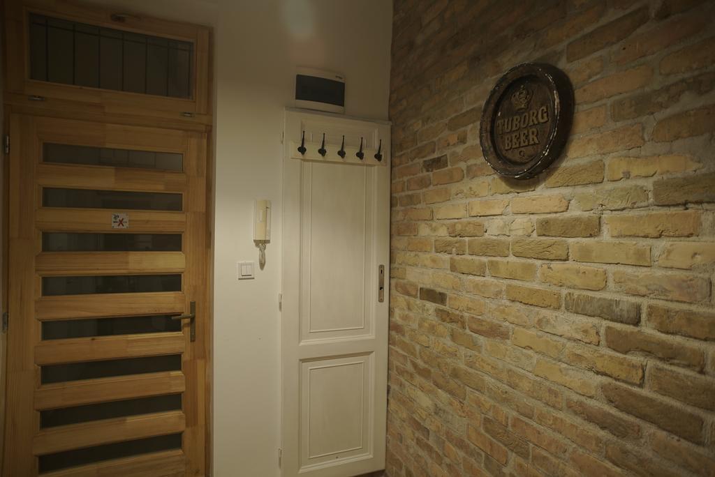 Quiet And 2 Bedrooms 2 Bathrooms In The Heart Of Appartement Boedapest