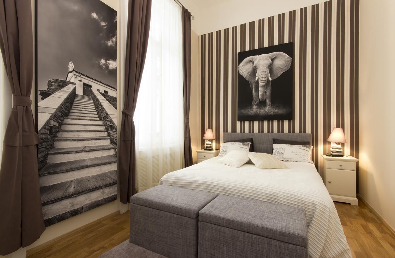 Vaci 12 Apartamento *