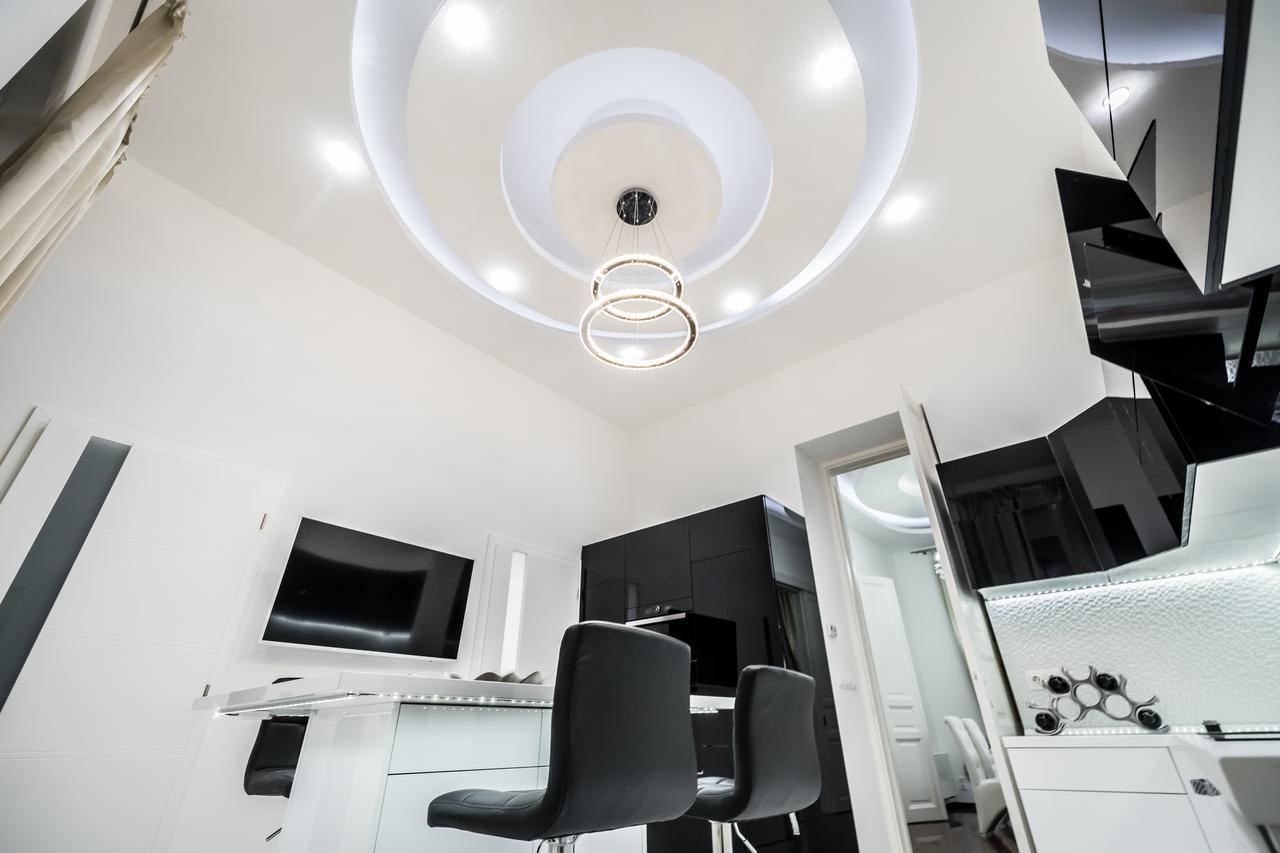 Apartamento Opera Balkony Luxury With Free Parking