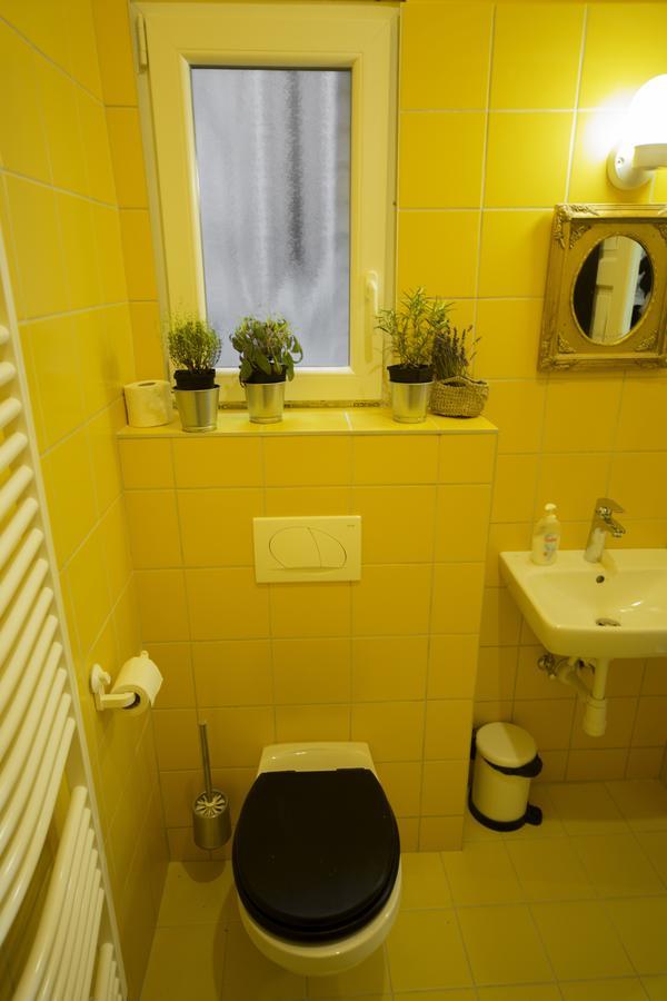 Nest * Budapest