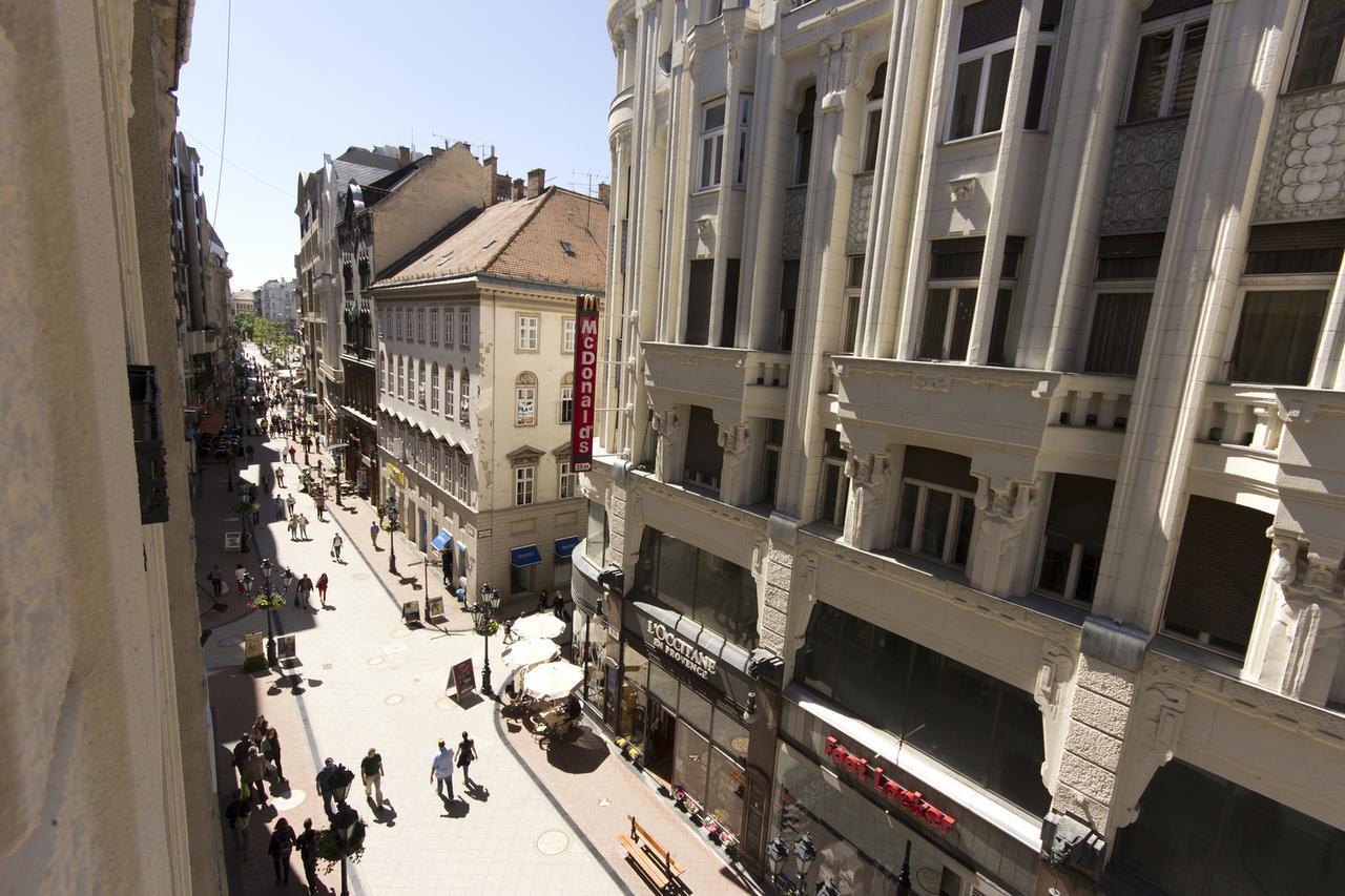 Vaci 12 * Budapest