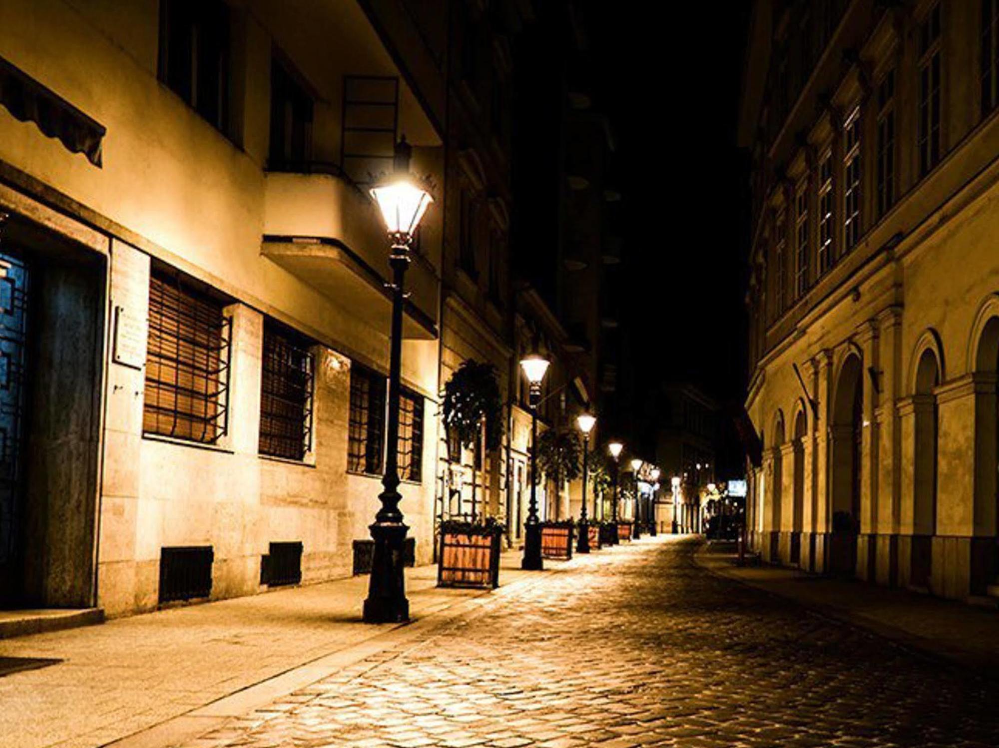 Corvin Point And 3* Budapest