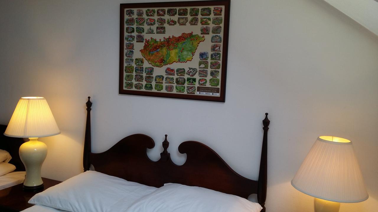 Aparthotel Opera Loft And 3*