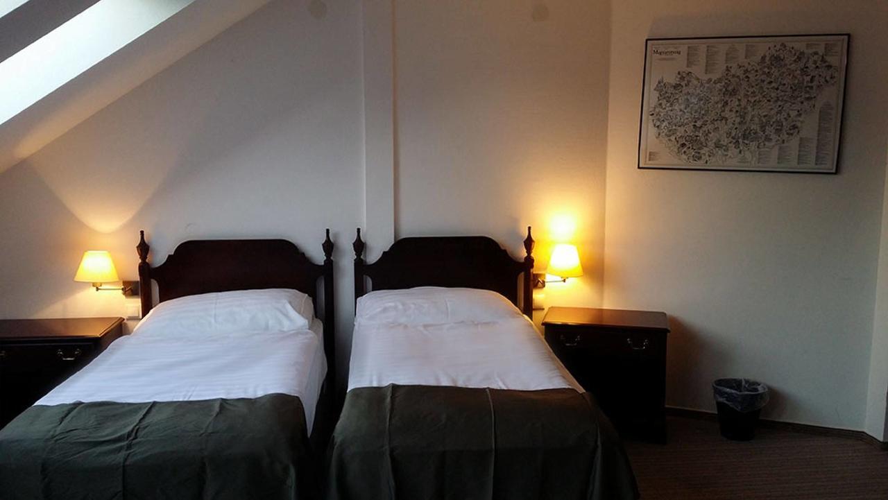 Aparthotel Opera Loft And