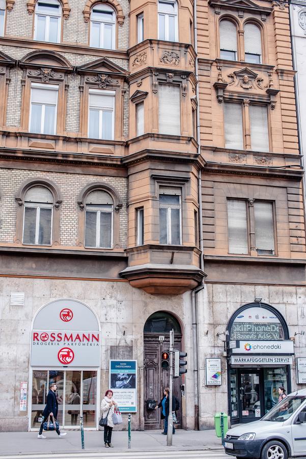Nine Trees Budapest