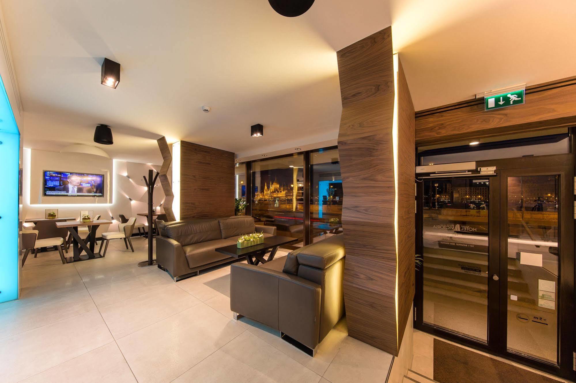 Boutique Victoria Hotel 4*