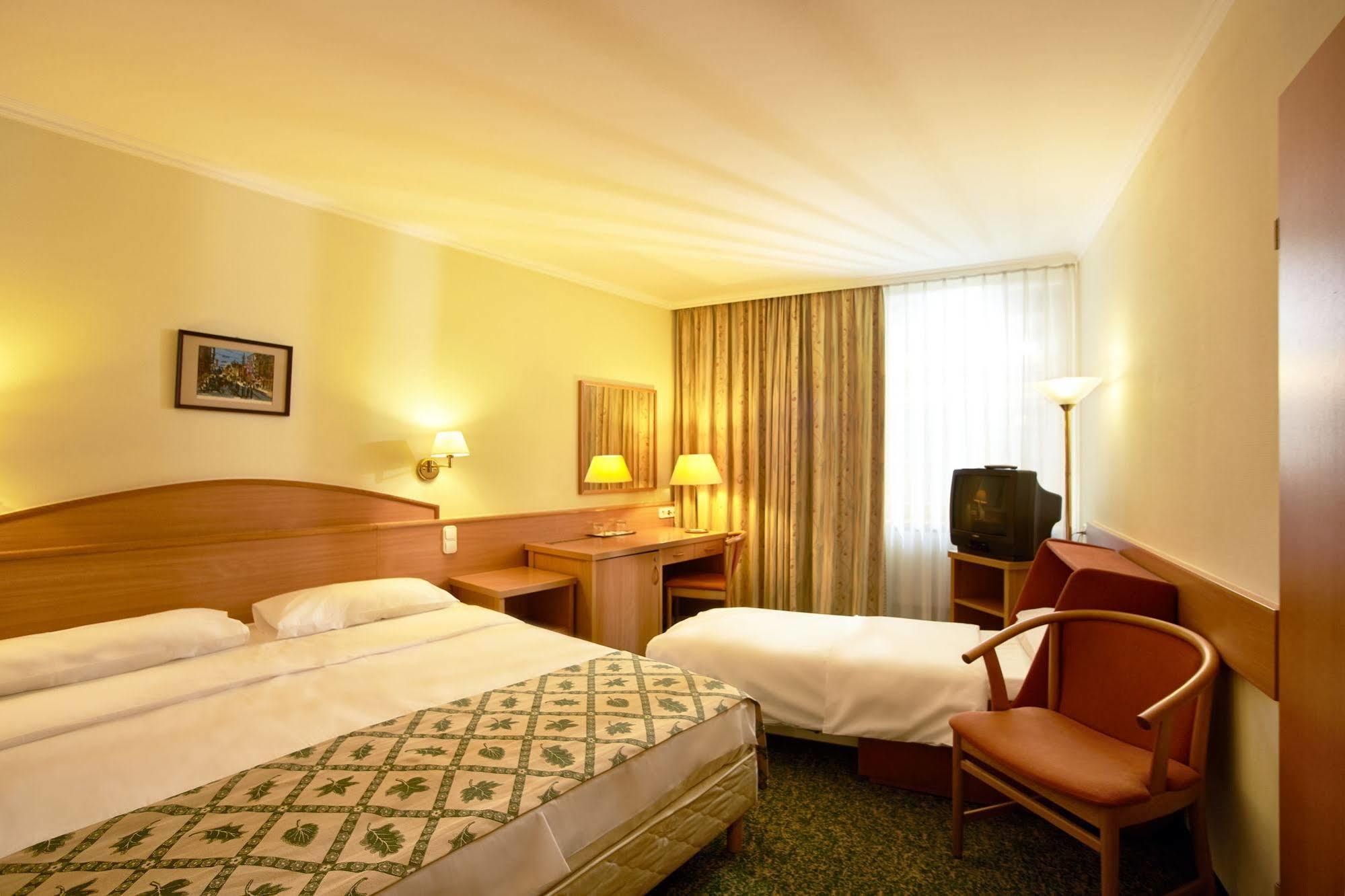 Danubius Erzsébet Center 3* Boedapest